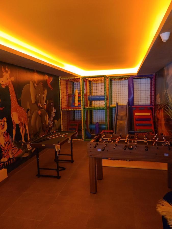 Milmari & N Lux 90 Apartament